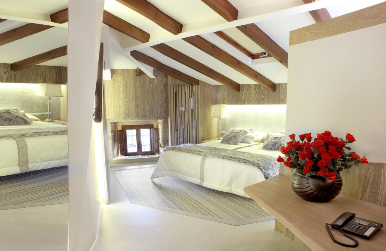 פואבלה דה סנאבריה Hotel Las Treixas מראה חיצוני תמונה