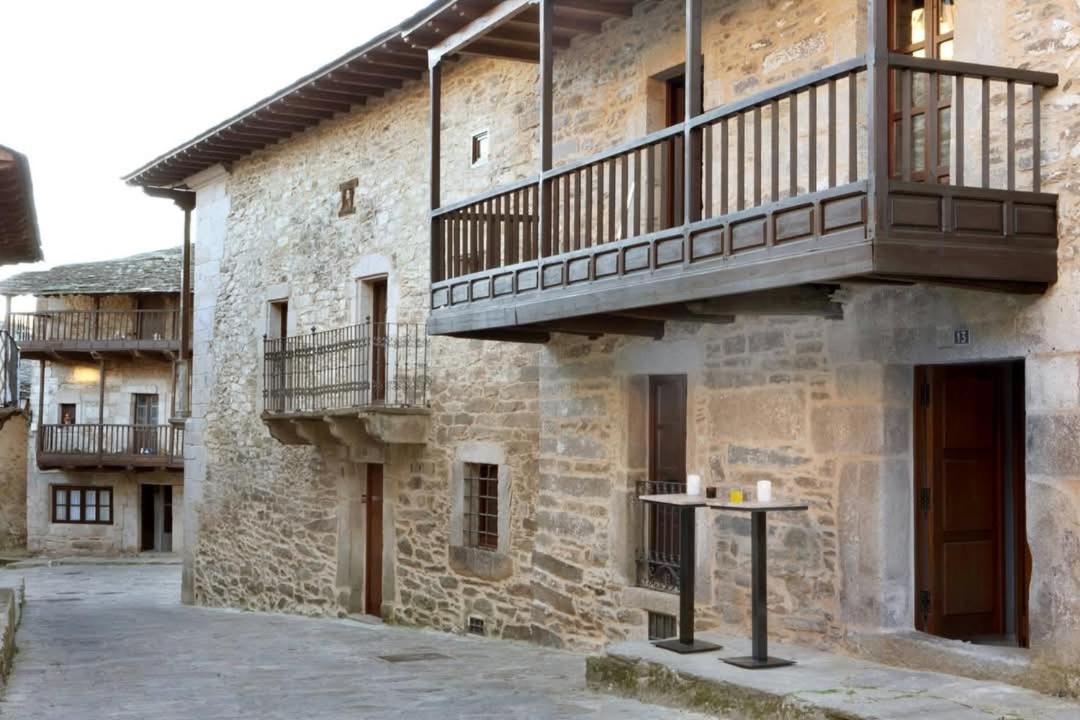 פואבלה דה סנאבריה Hotel Las Treixas מראה חיצוני תמונה